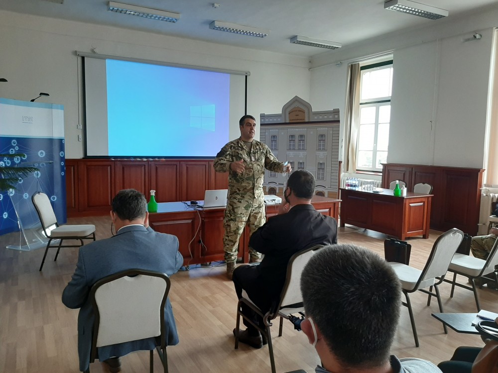 Tájékoztató a Honvéd Kadét Programmal kapcsolatban a Miskolci SZC Berzeviczy Gergely Technikum dísztermében
