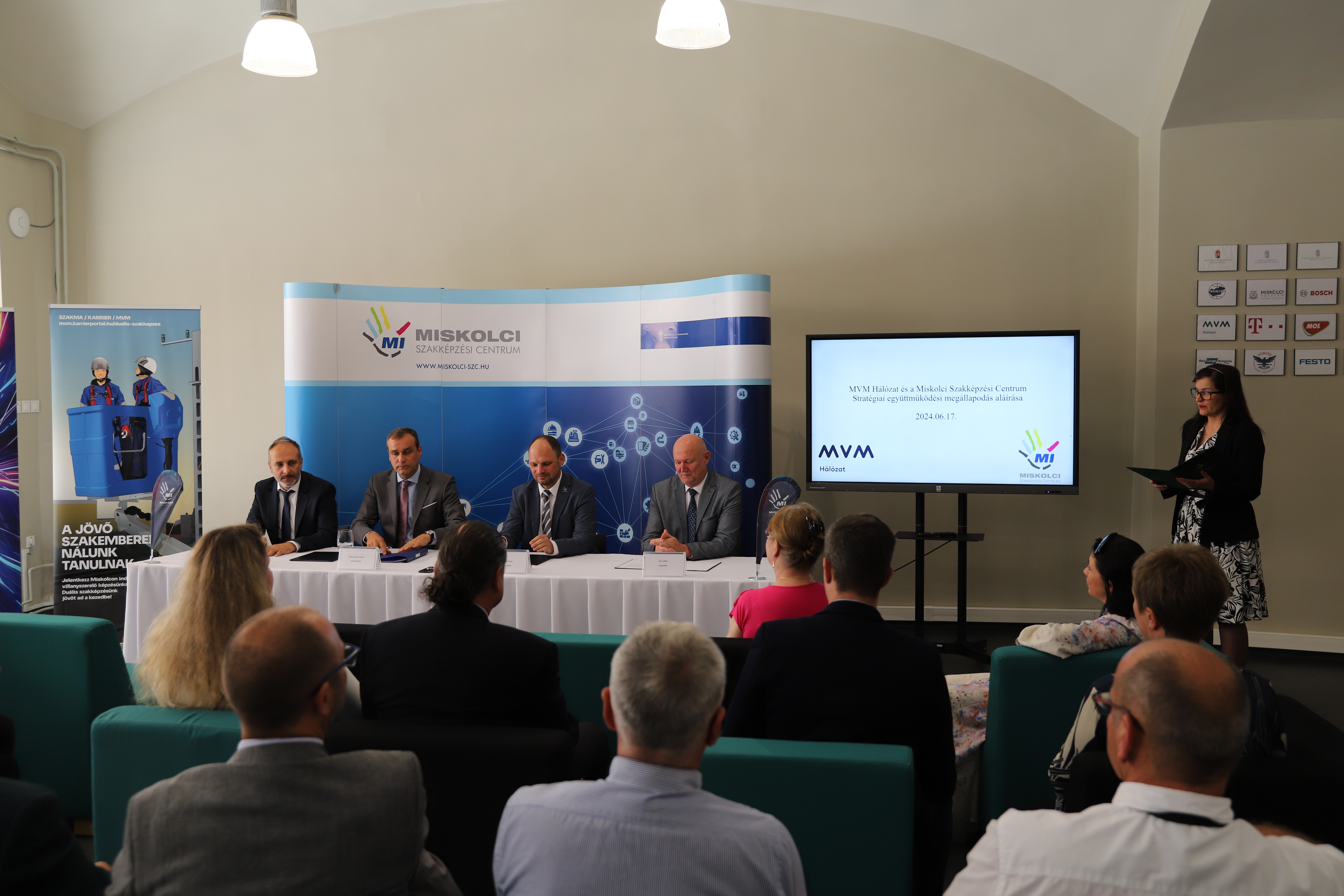 MVM Csoport Zrt és Miskolci Szakképzési Centrum együttműködés megújítása 2024.06.17.